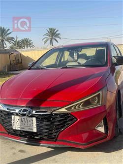 هیوندای ئەلەنترا